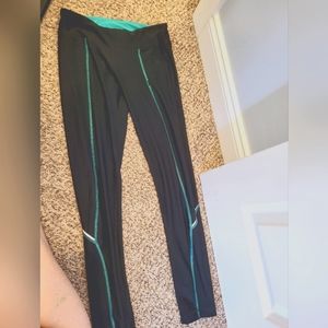Black work out leggings xs